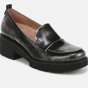 Naturalizer *size 9* Chunky Metallic Black Leather Loafer